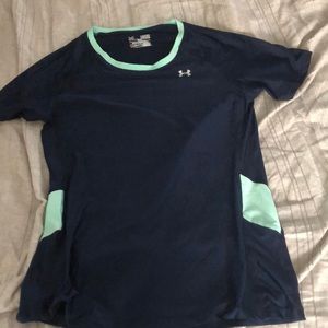 Women’s medium Under Armour tee shirt